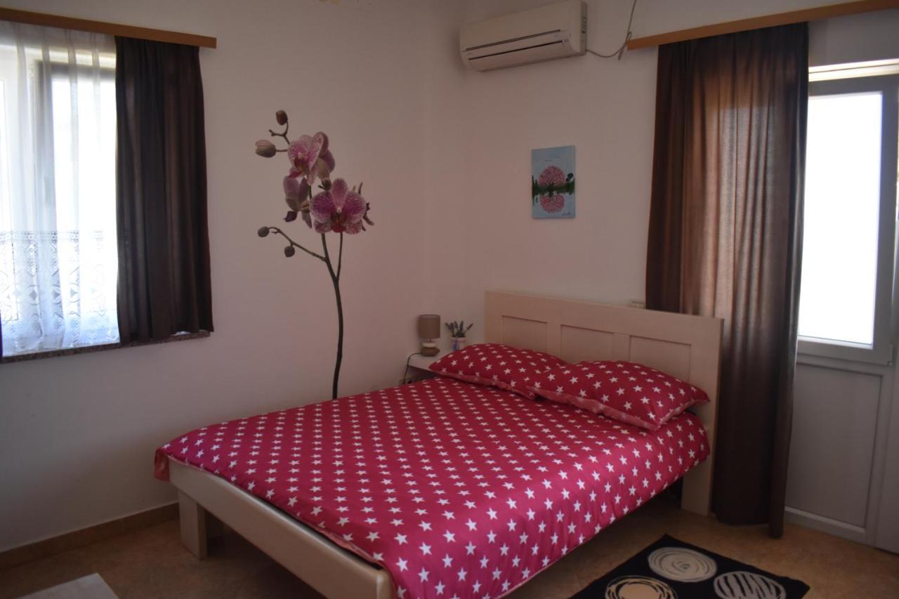 Apartment Lavanda 2 Porec Bagian luar foto