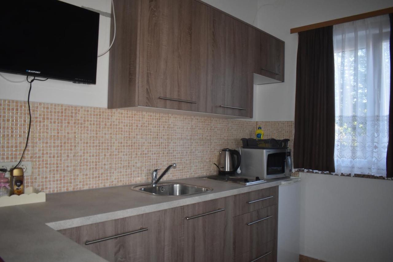 Apartment Lavanda 2 Porec Bagian luar foto