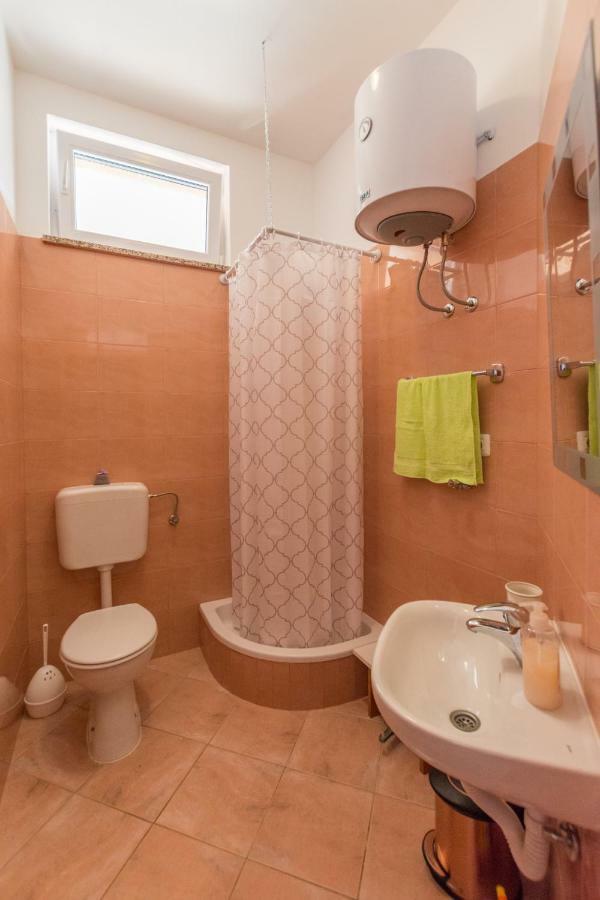 Apartment Lavanda 2 Porec Bagian luar foto