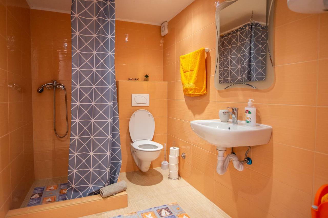 Apartment Lavanda 2 Porec Bagian luar foto